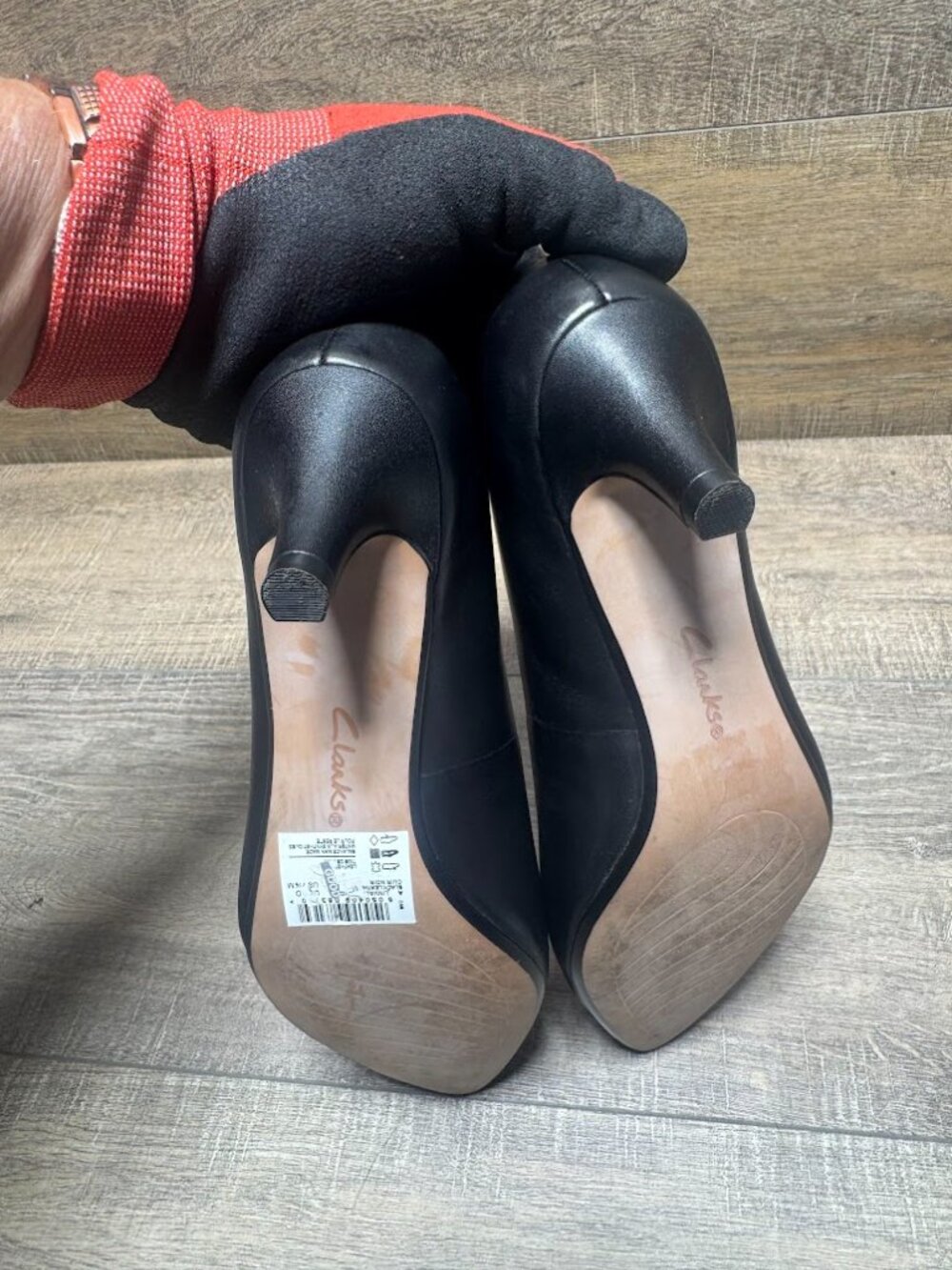 Clarks Linvale Jerica Black Leather Pumps Women's Size 7.5 - Picture 4 of 8